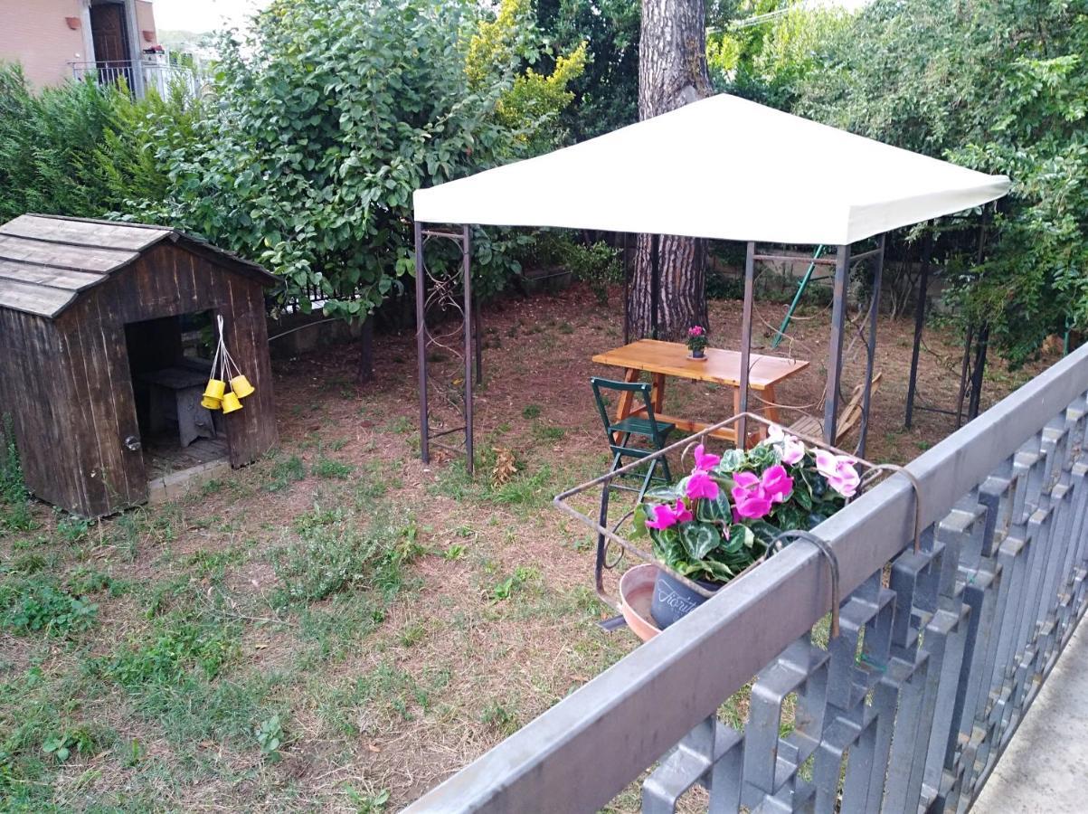 Le Piagge Villa Неми Екстериор снимка